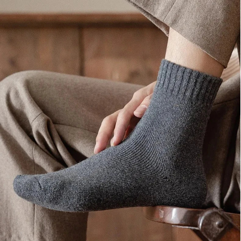 Liam™ | Men's Solid Color Wool Socks